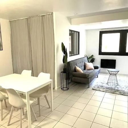 Appartement Moderne A Béziers